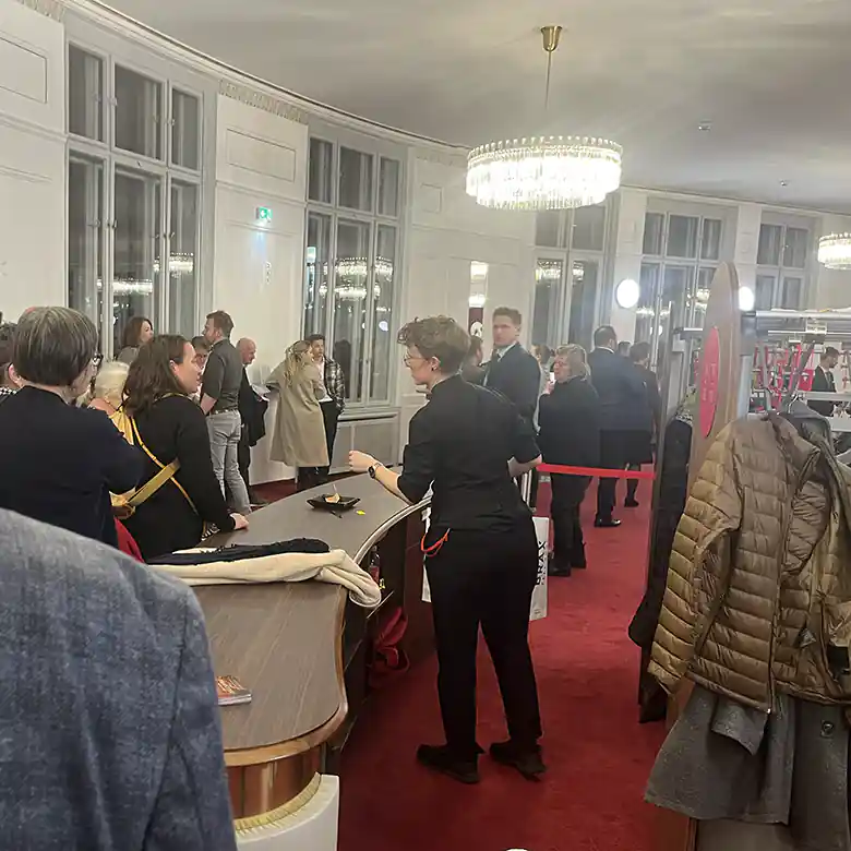 Raimund Theater in 1060 Wien © R. Vidmar